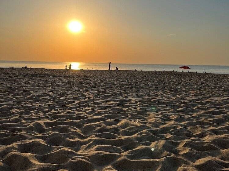 Bungalow De Strandjutter 8 Persons