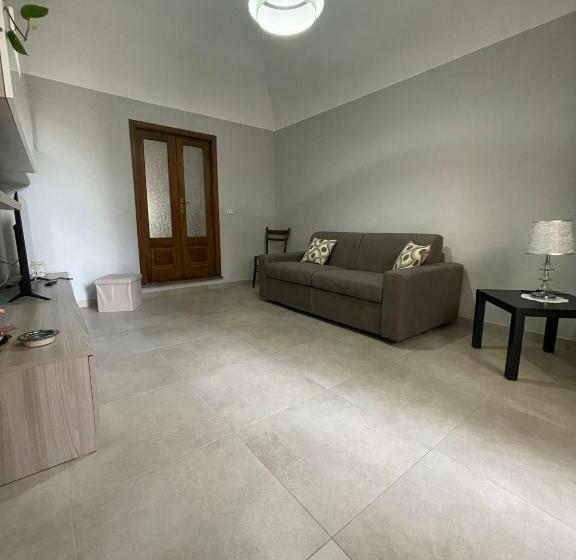 Etna Sunshine Apartments