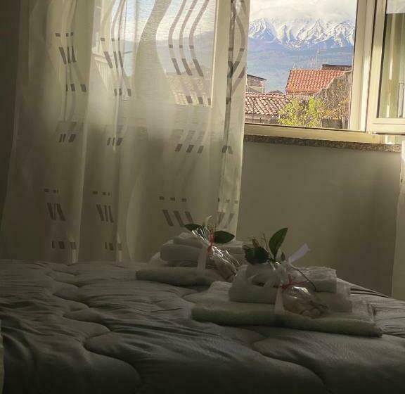 Etna Sunshine Apartments