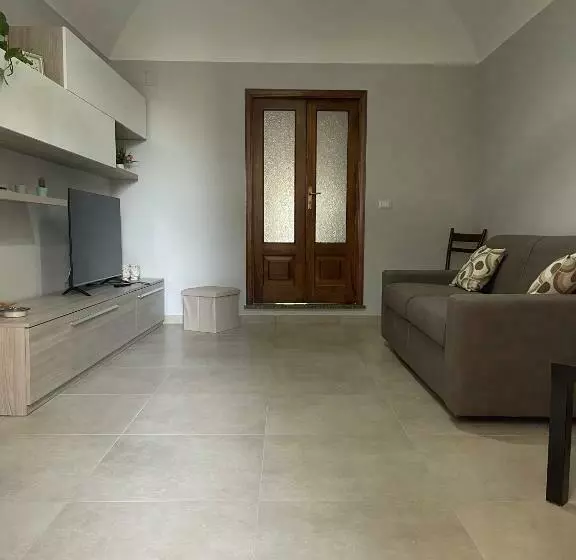 Etna Sunshine Apartments