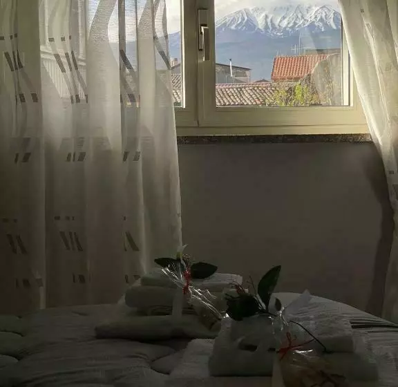 Etna Sunshine Apartments