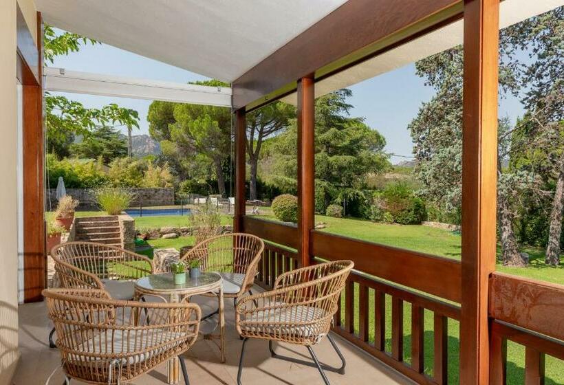 Hauzify I Villa Lulle