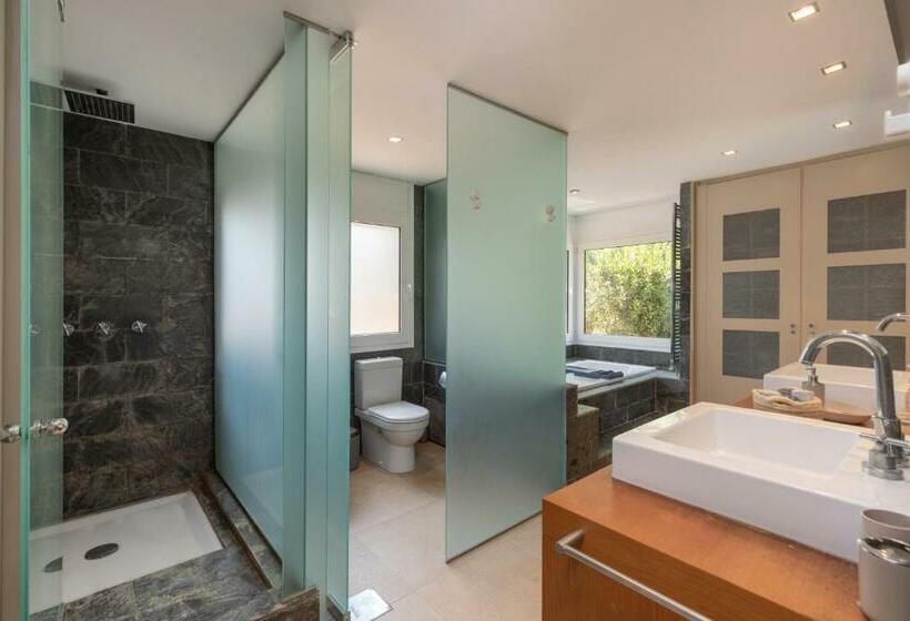 Hauzify I Villa Lulle