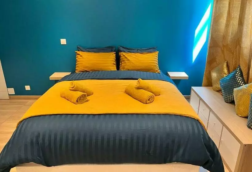 Narbnb   Eden Suite   Jacuzzi   Parking   Clim