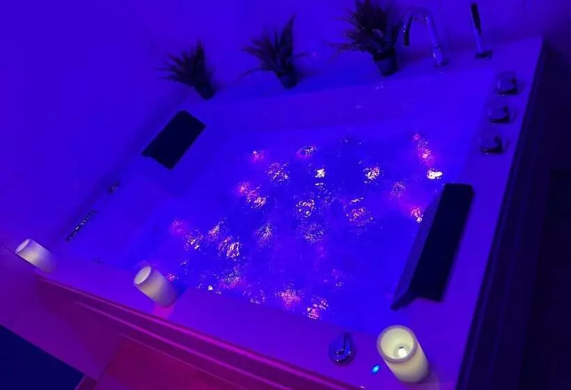 Narbnb   Eden Suite   Jacuzzi   Parking   Clim