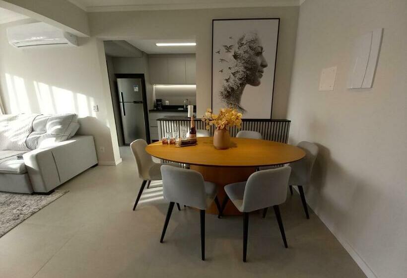 Apartamento Acolhedor Próximo à Maria Fumaça