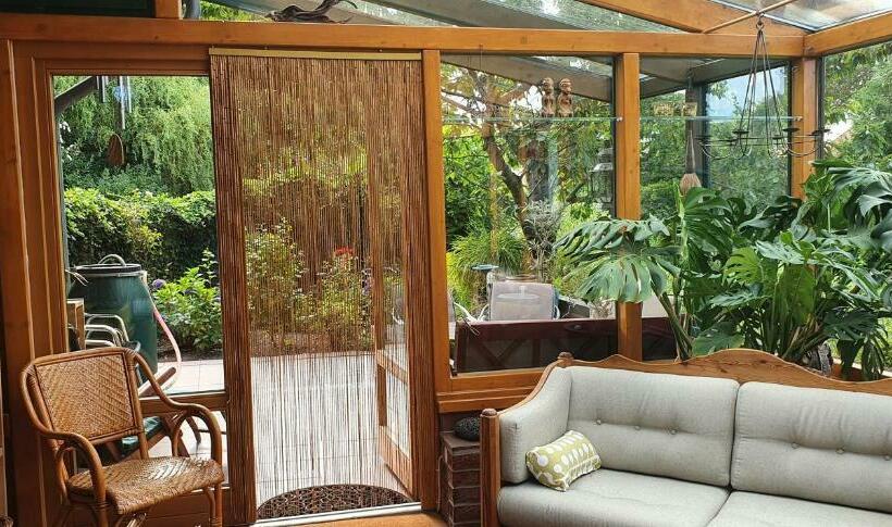 Ferienwohnung Wybo Mit Garten