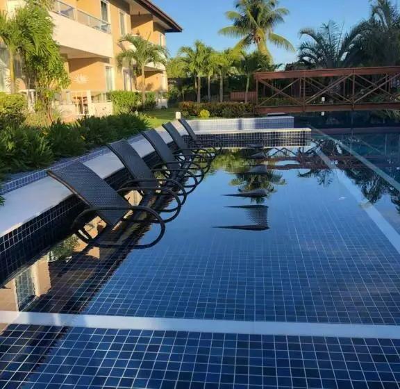 Guarajuba Village De Alexandre. Praia E Piscina!