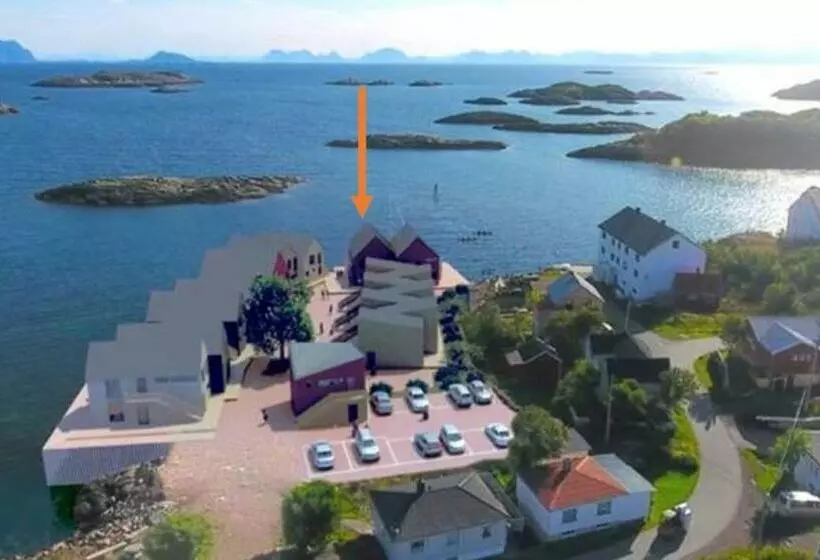 Waterfront Apartment With Panoramic Sea View