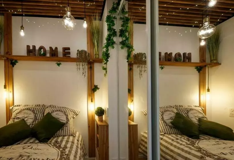 06k3   La Pagoda Unique Et Atypique à 30 M De La Mer