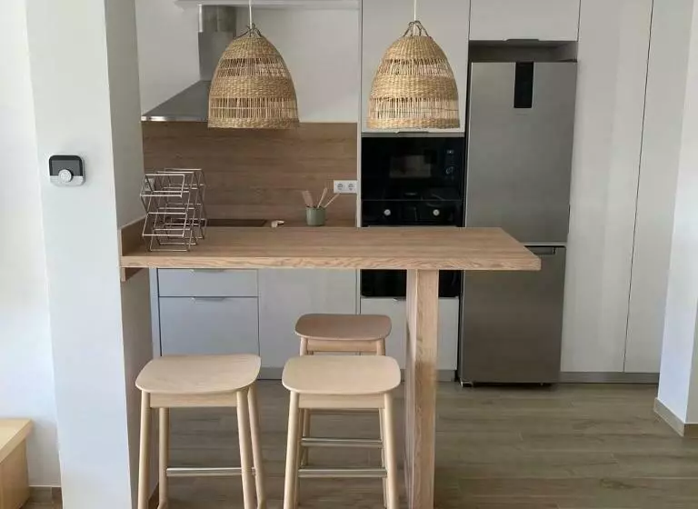 Apartamento Completamente Reformado En El Casco Antiguo Con Vistas Al Rio