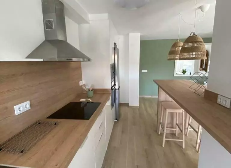 Apartamento Completamente Reformado En El Casco Antiguo Con Vistas Al Rio