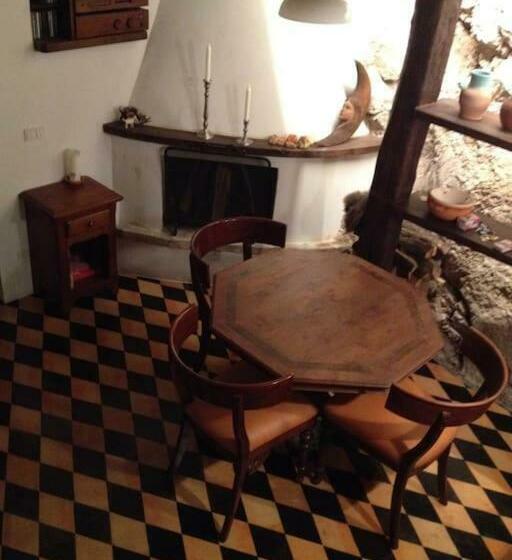 Enestående Lille Tårn Med Fantastisk Udsigt