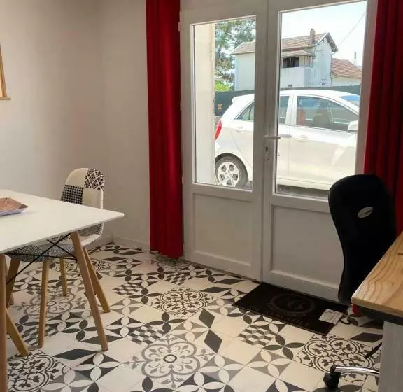 Home Détente
