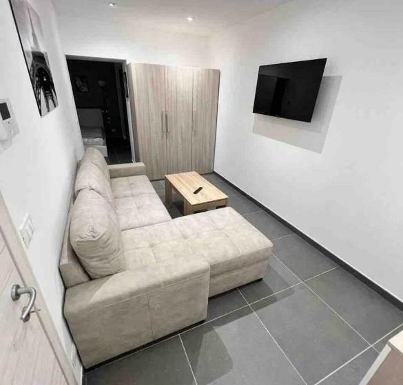 Pregevole Duplex A 1 Minuto Dalla Metro