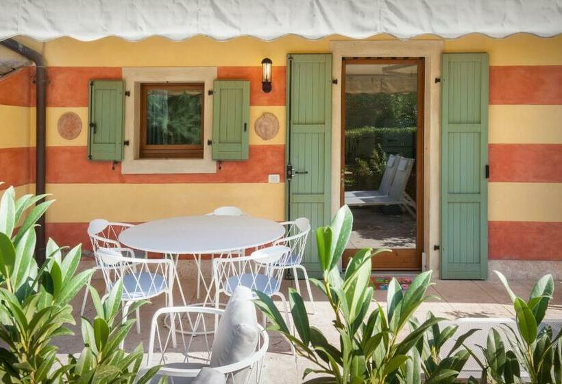 Turchese Apartment With Pool