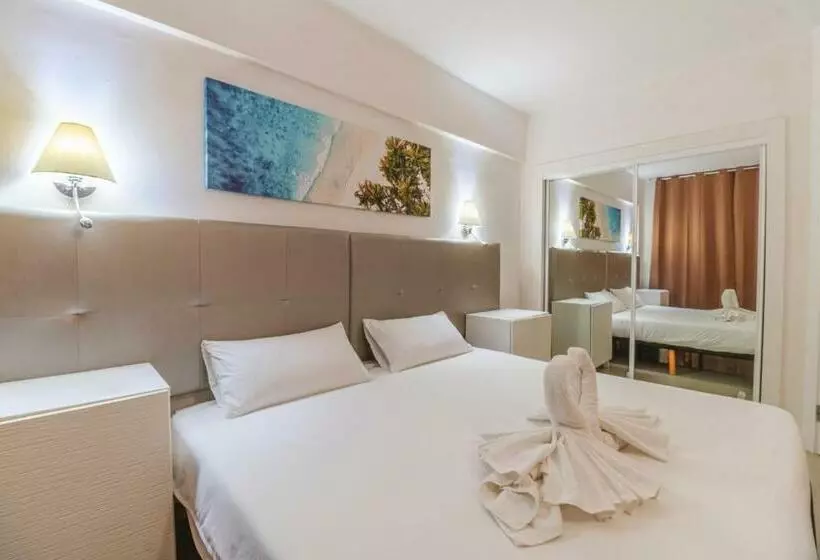 Charming Seaside And Terasse In Playa Paraiso