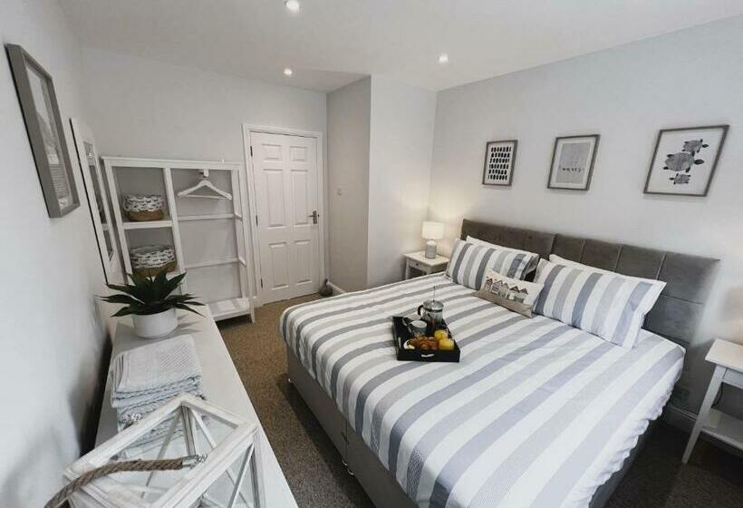 The Island Holiday Company Culver Vista   Pet Friendly