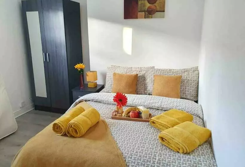 Lovely 3 Bed Apartment In Coventry