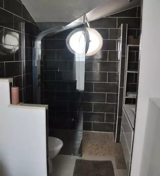 Maison Avec Piscine, Jaccuzi, Hammam à 800 M Du Lac