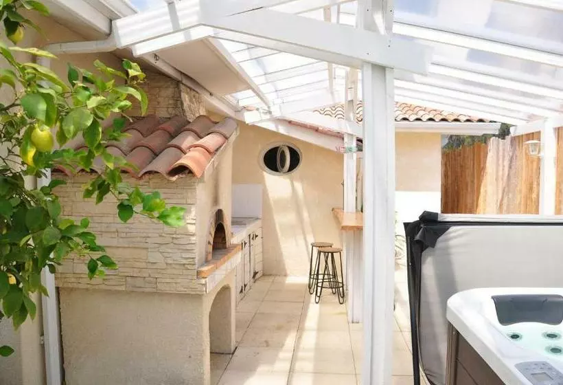 Maison Avec Piscine, Jaccuzi, Hammam à 800 M Du Lac