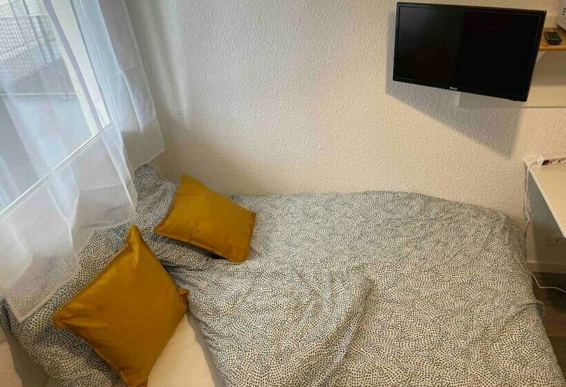 Studio Rénové Proche De Toutes Commodités Chambray