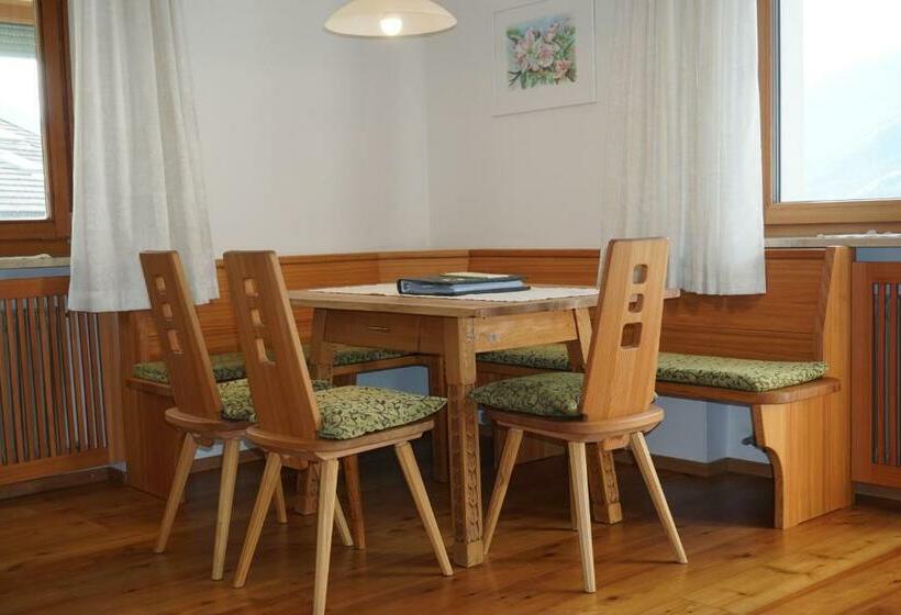 Waalhof Ferienwohnung Apfelblüte