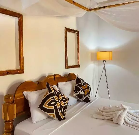 Zanzllywood Uroa Beach Apartments