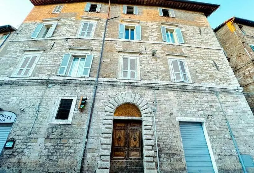 Appartamento A 2 Minuti Dal Centro Storico