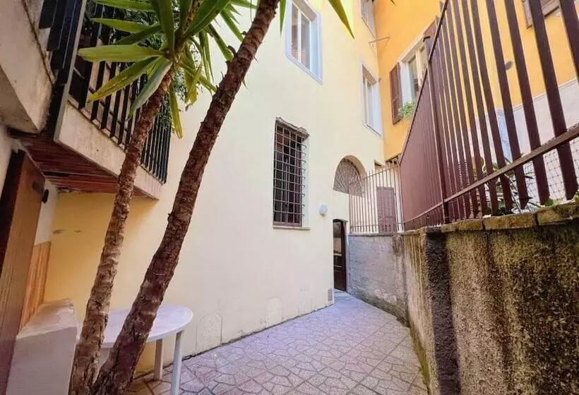 Appartamento A 2 Minuti Dal Centro Storico