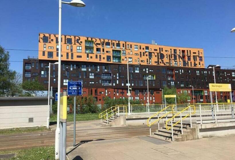 Beautiful Canal Facing Apartment