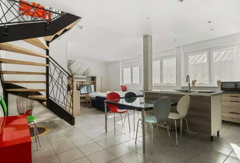 Wonderful And Modern Apartment   Croix   Welkeys