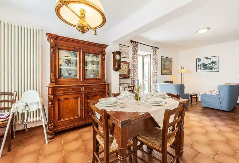 La Casa Di Laura