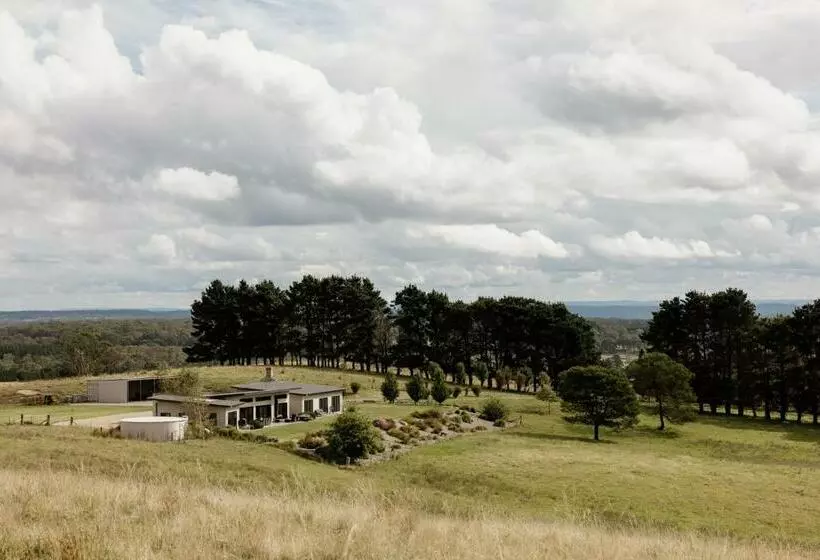 Luxury Modern Farm Stay Home In Southern Highlands