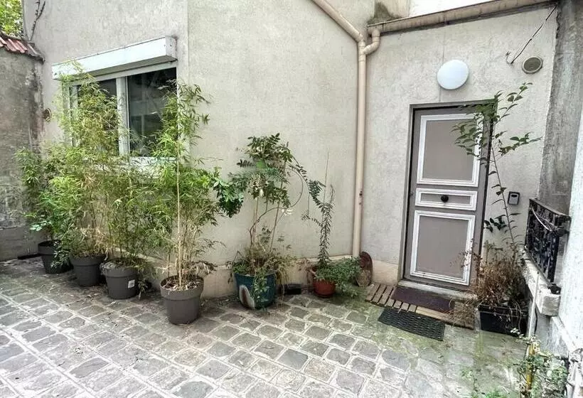 Maisonnette En Duplex 25 M2, Pantin Porte De Paris