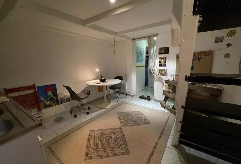 Maisonnette En Duplex 25 M2, Pantin Porte De Paris