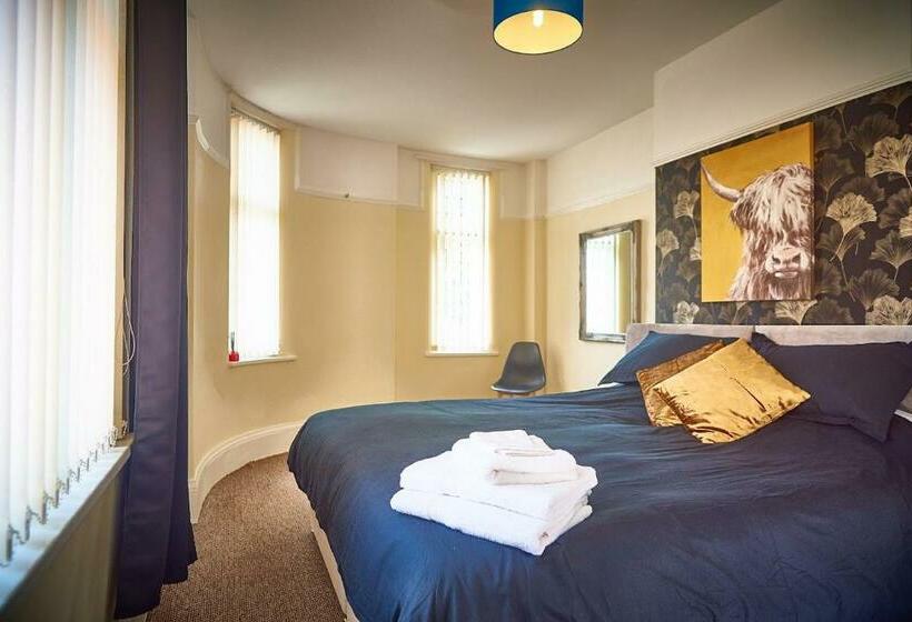 No4 Apartment Birkdale Village