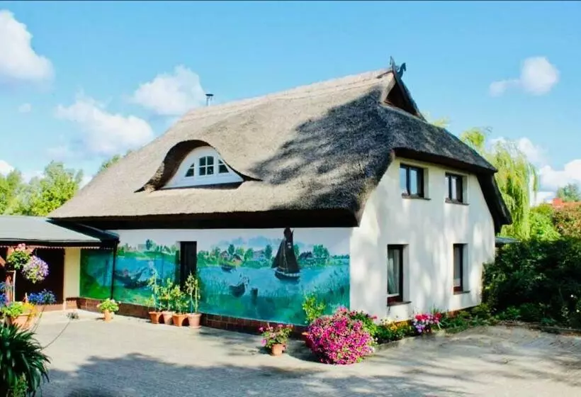 Zur Alten Boddenfischerei Ferienwohnung Heidezauber