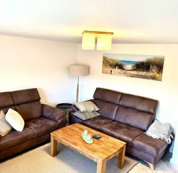 Zur Alten Boddenfischerei Ferienwohnung Heidezauber