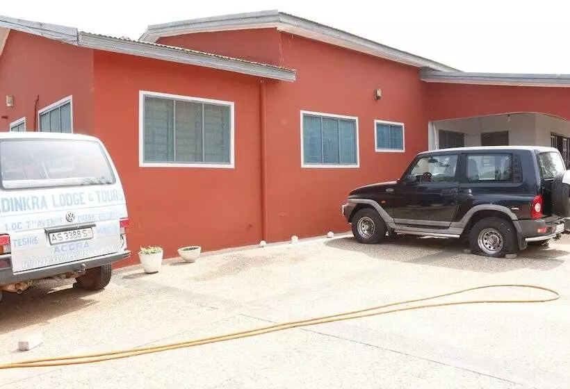 בית מלון כפרי Adinkra Lodge
