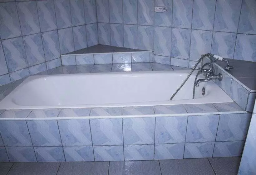 בית מלון כפרי Adinkra Lodge