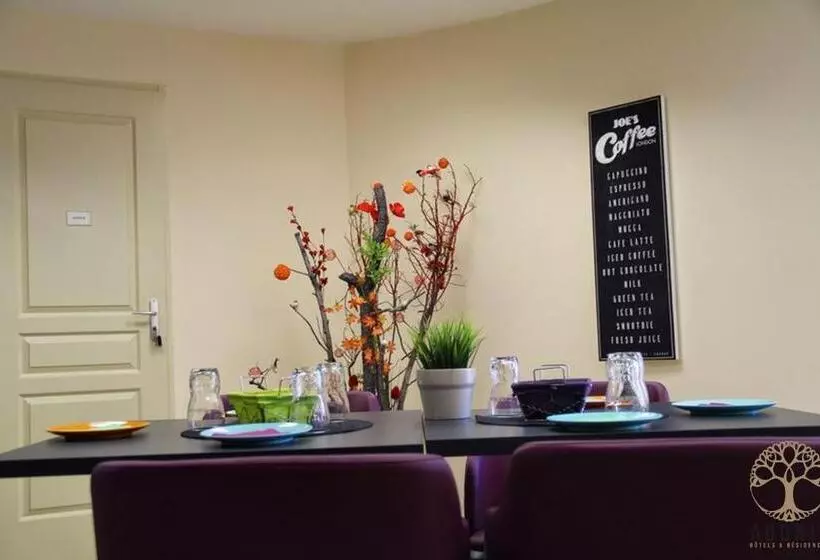 בית מלון כפרי Adonis Valberg