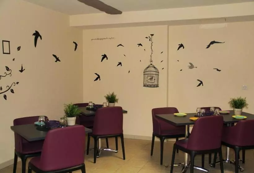 בית מלון כפרי Adonis Valberg