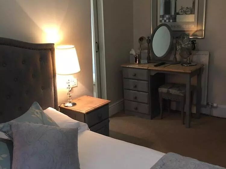 호텔 Castle Lodge Wilton