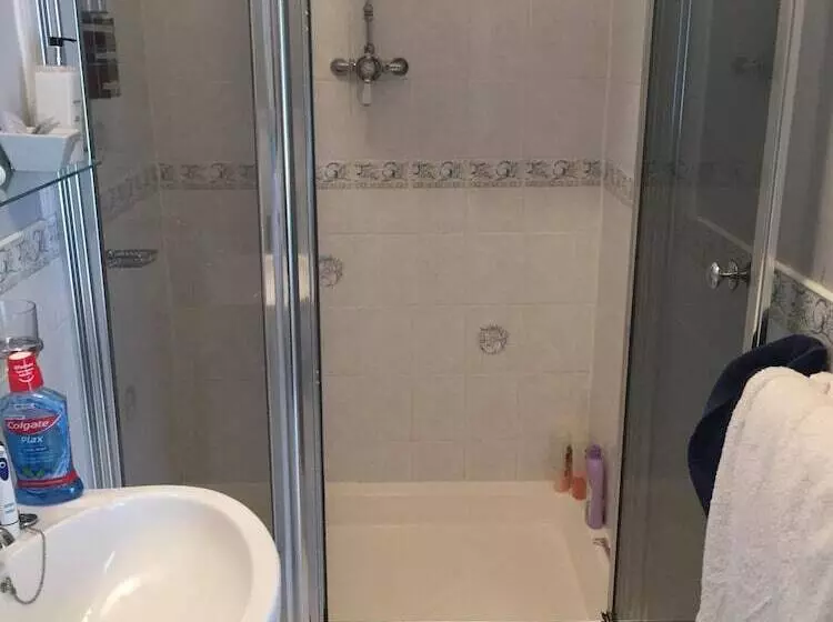 호텔 Castle Lodge Wilton