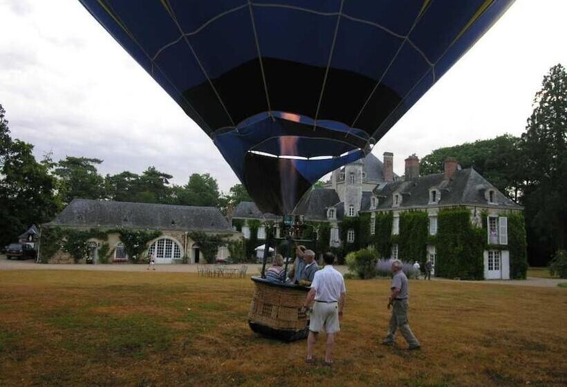 فندق Chateau Du Plessis  Anjou