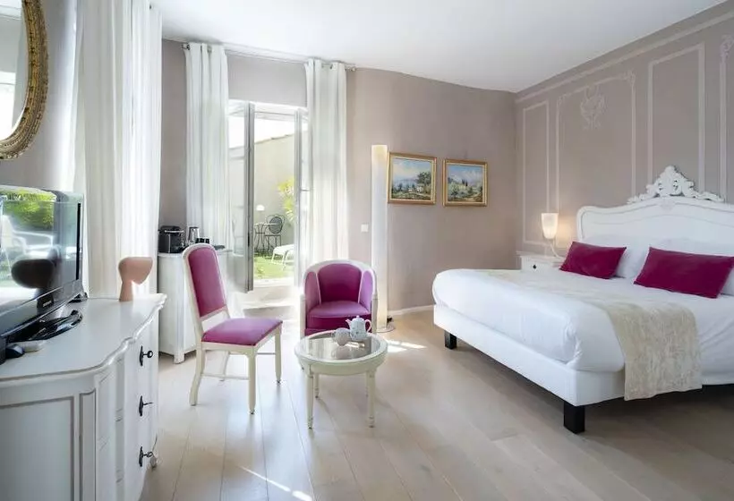 호텔 Château De Siran Hôtel & Spa