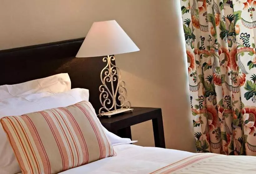 호텔 Château De Siran Hôtel & Spa