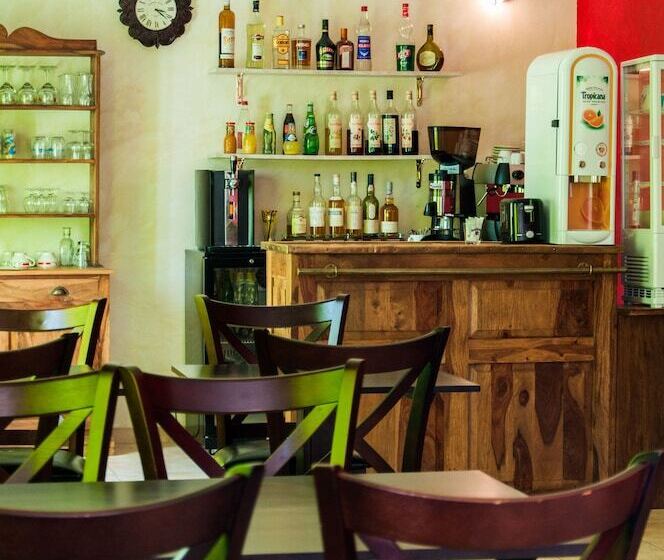 בית מלון כפרי Domaine De La Courbe Hôtel & Spa