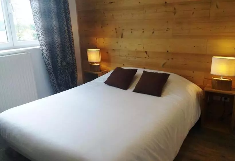 هتل Hôtel De La Paix